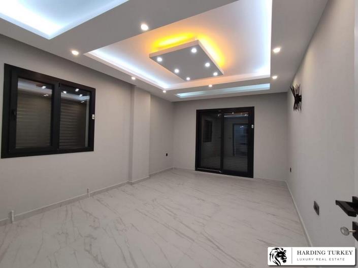 Image No.18-4 Bed Villa / Detached for sale