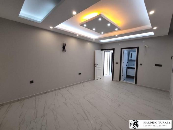 Image No.19-4 Bed Villa / Detached for sale