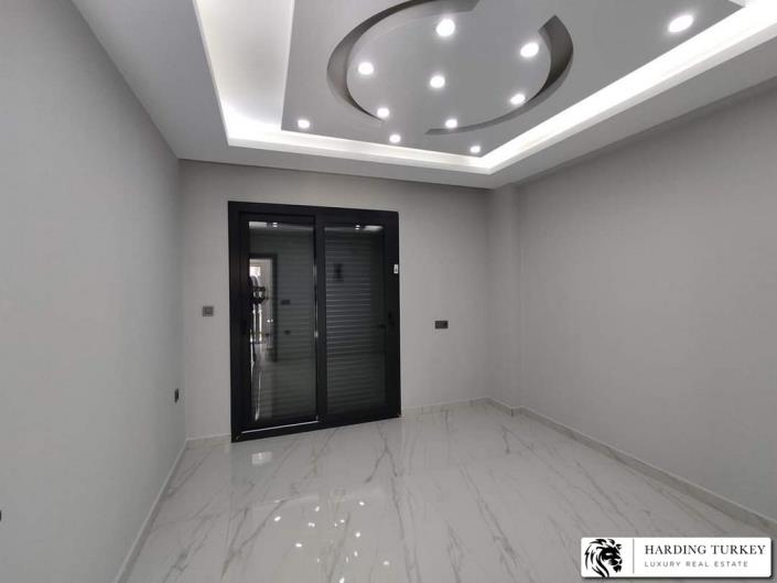 Image No.24-4 Bed Villa / Detached for sale