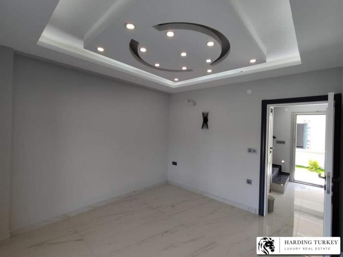 Image No.30-4 Bed Villa / Detached for sale