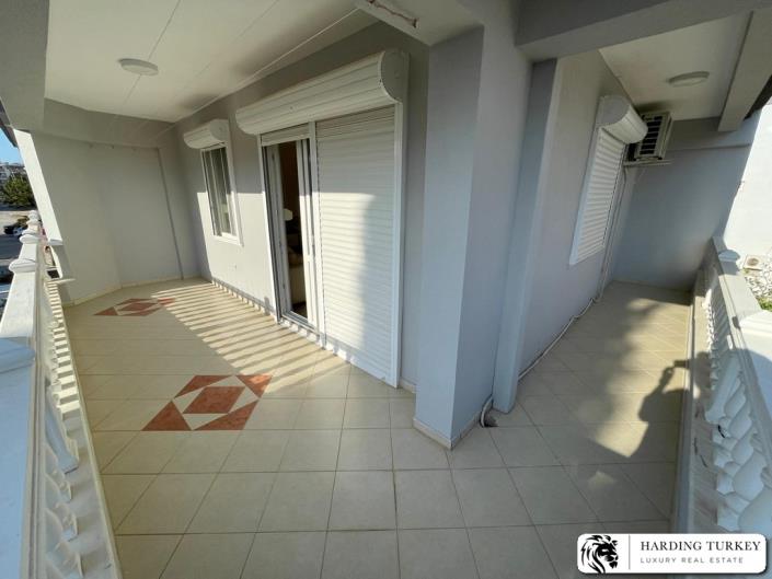 Image No.33-4 Bed Semi-Detached for sale