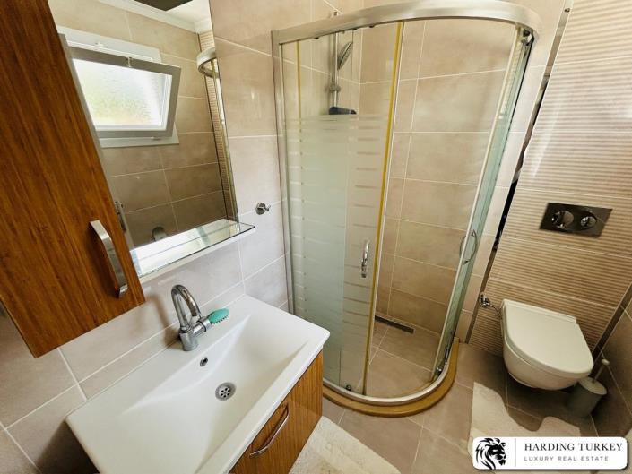 Image No.20-2 Bed Apartment for sale