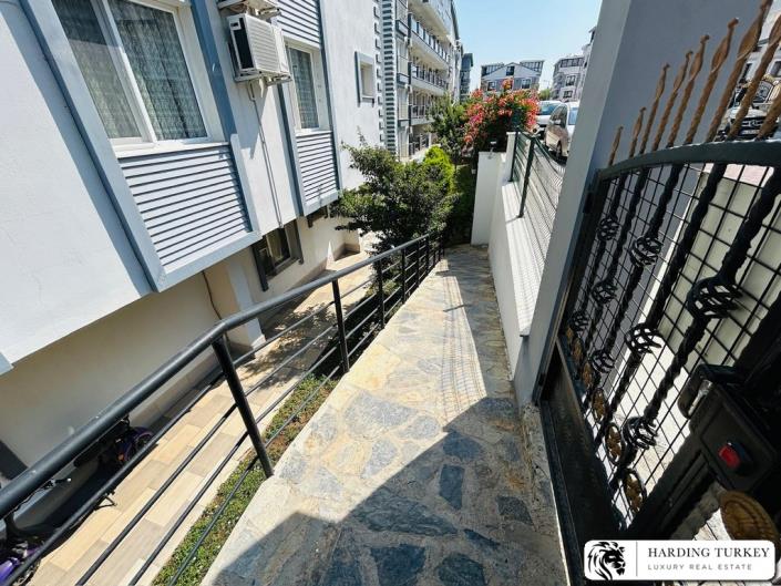 Image No.36-2 Bed Apartment for sale