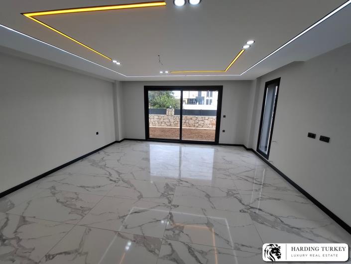 Image No.9-Villa / Détaché de 3 chambres à vendre à Altinkum