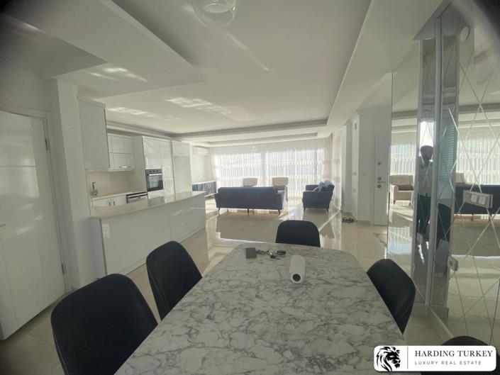 Image No.4-Jumelé de 4 chambres à vendre à Altinkum