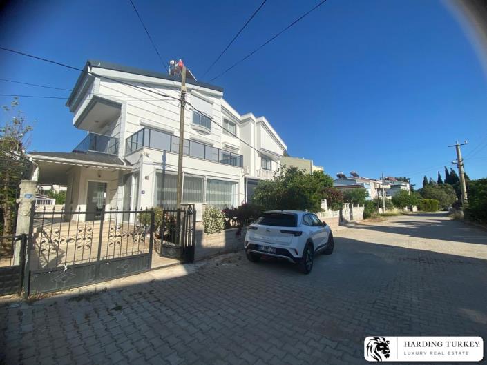 Image No.6-Jumelé de 4 chambres à vendre à Altinkum