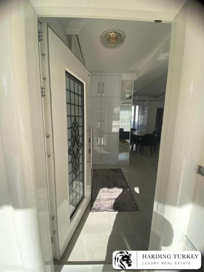 Image No.10-Jumelé de 4 chambres à vendre à Altinkum