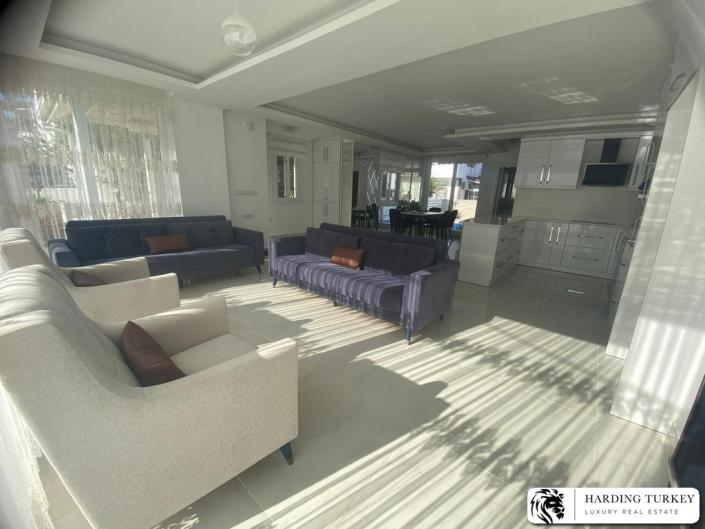 Image No.13-Jumelé de 4 chambres à vendre à Altinkum