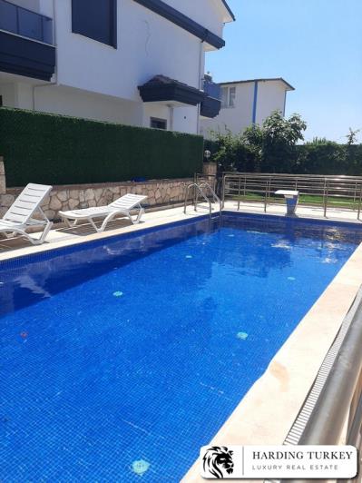 Image No.6-4 Bed Villa / Detached for sale