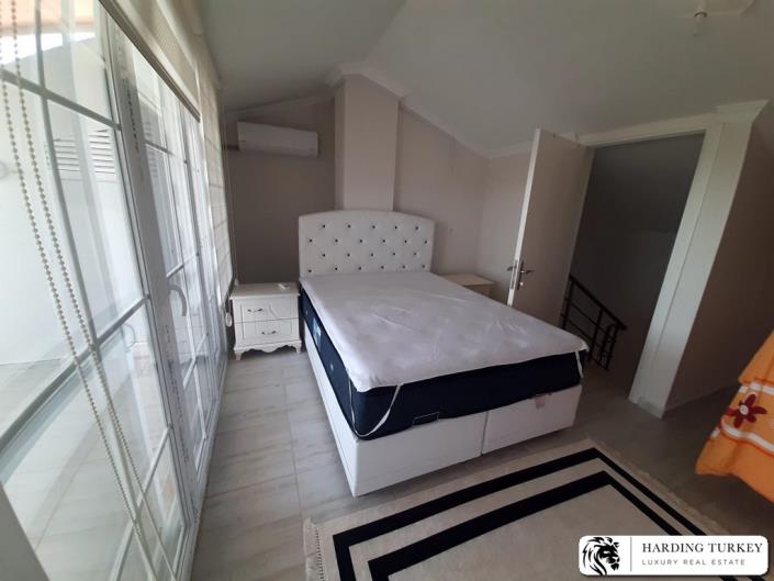 Image No.14-4 Bed Villa / Detached for sale