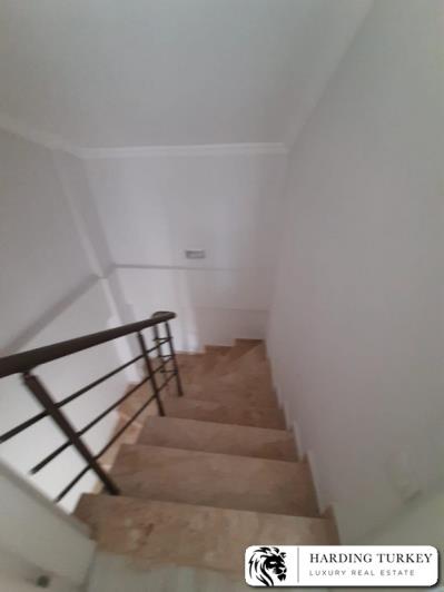 Image No.17-4 Bed Villa / Detached for sale