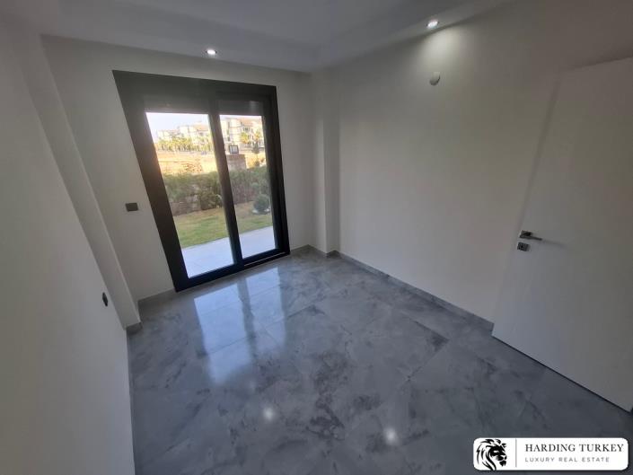 Image No.17-2 Bed Apartment for sale