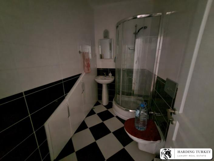 Image No.20-3 Bed Duplex for sale