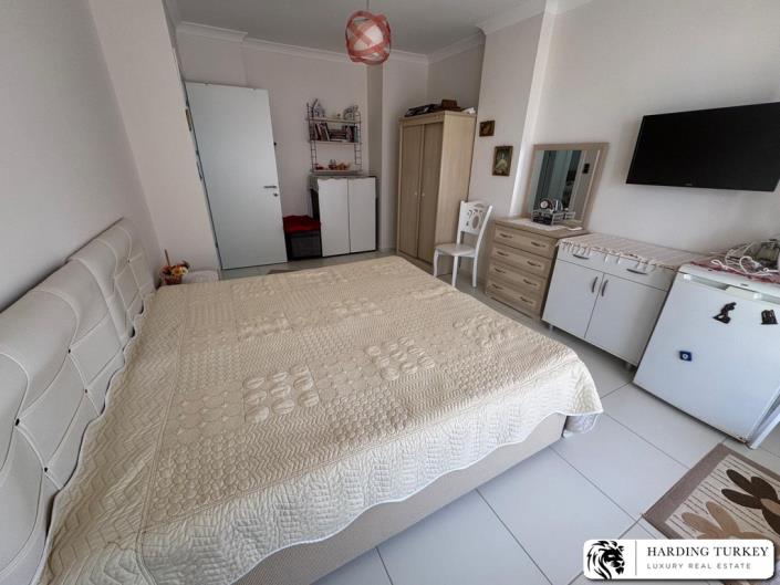 Image No.8-3 Bed Duplex for sale