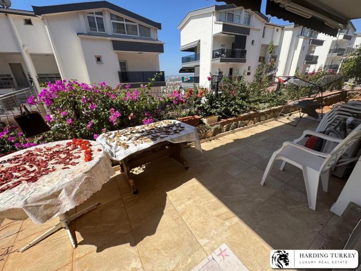 Image No.10-3 Bed Duplex for sale