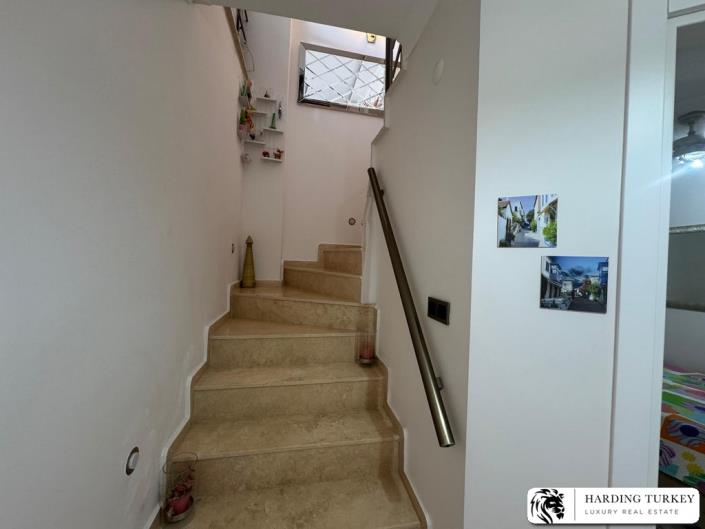 Image No.16-3 Bed Duplex for sale