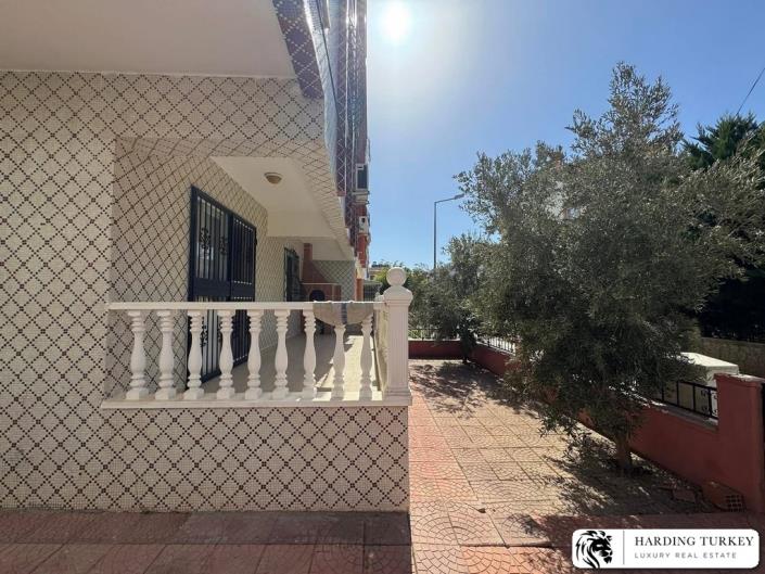 Image No.8-4 Bed Semi-Detached for sale