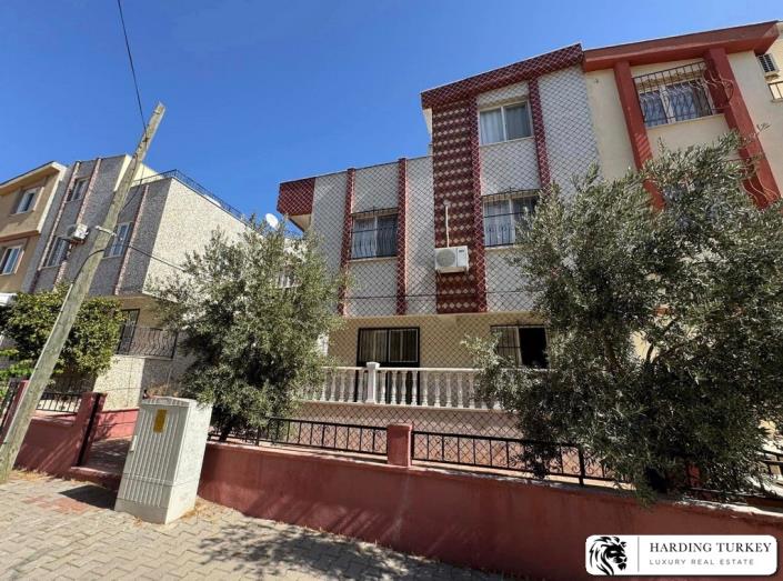 Image No.5-4 Bed Semi-Detached for sale