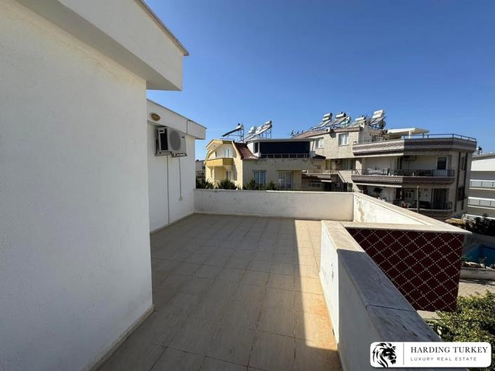 Image No.23-4 Bed Semi-Detached for sale