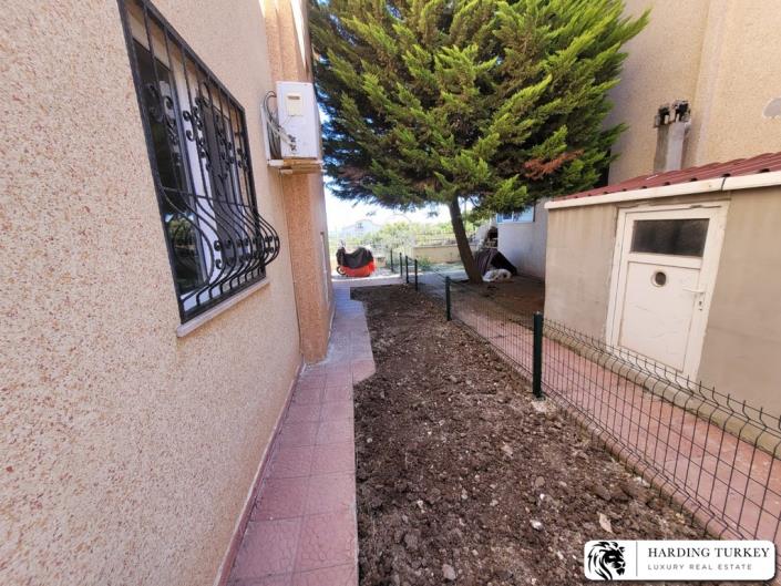 Image No.8-4 Bed Villa / Detached for sale