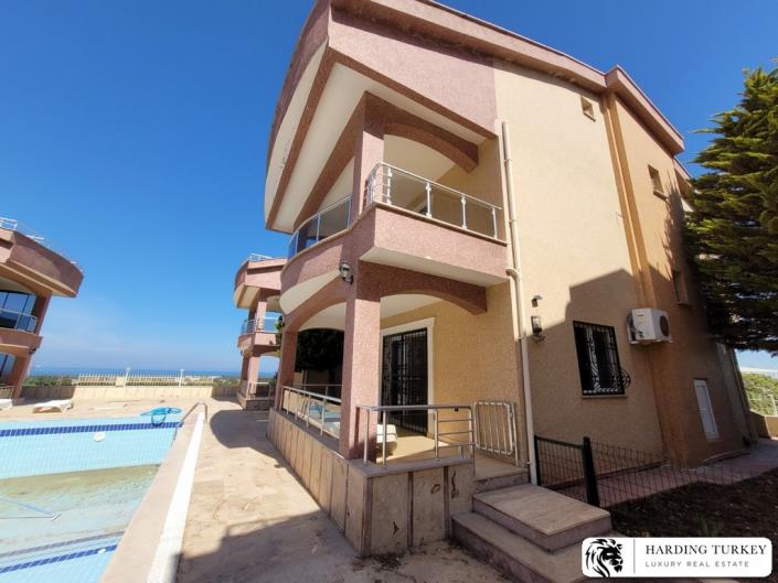 Image No.3-4 Bed Villa / Detached for sale