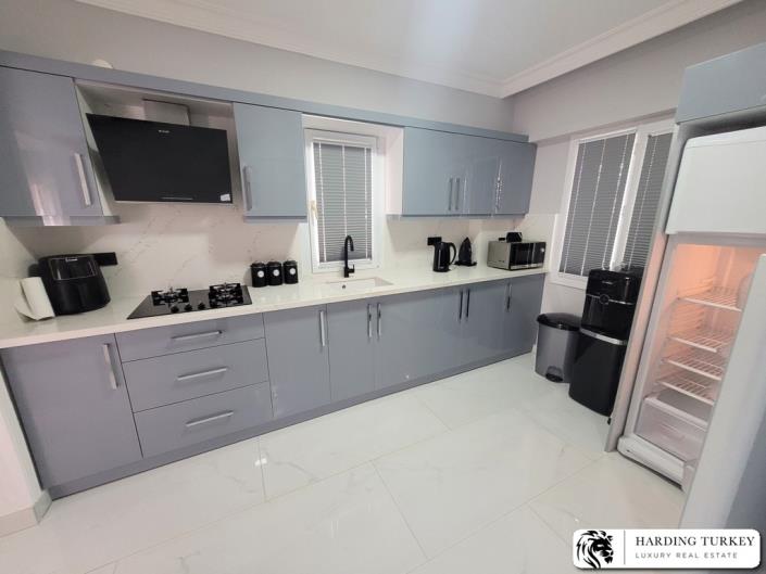 Image No.16-4 Bed Villa / Detached for sale