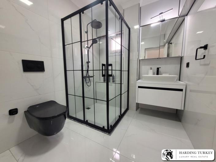 Image No.32-4 Bed Villa / Detached for sale