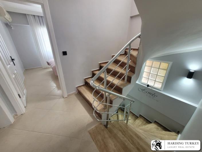 Image No.40-4 Bed Villa / Detached for sale