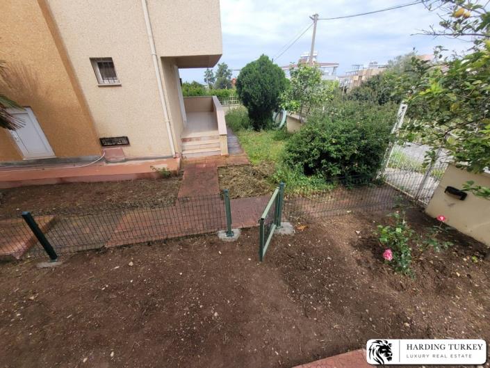 Image No.48-4 Bed Villa / Detached for sale