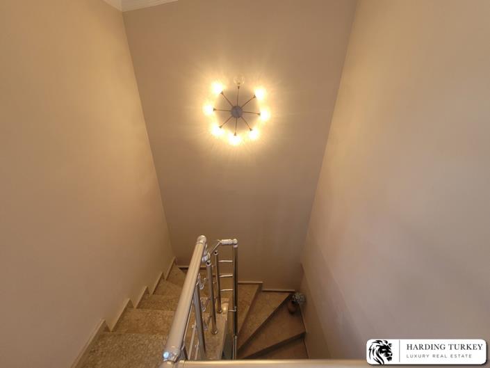 Image No.50-3 Bed Duplex for sale