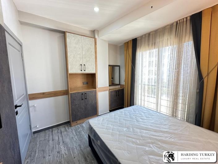 Image No.9-3 Bed Semi-Detached for sale