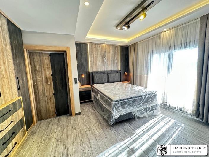 Image No.17-3 Bed Semi-Detached for sale