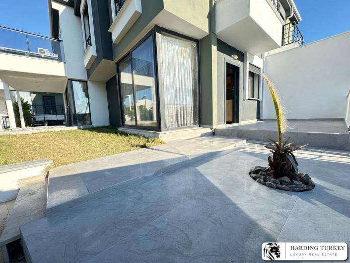 Image No.2-3 Bed Semi-Detached for sale