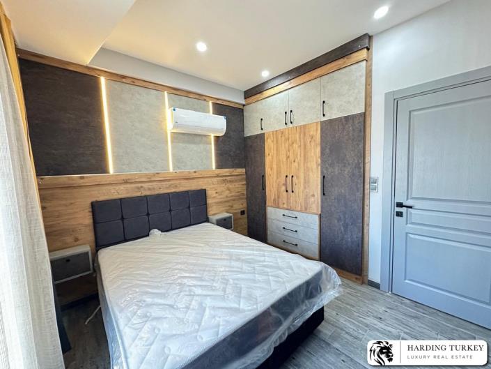 Image No.24-3 Bed Semi-Detached for sale