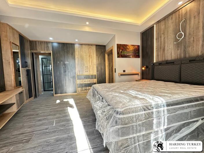 Image No.26-3 Bed Semi-Detached for sale