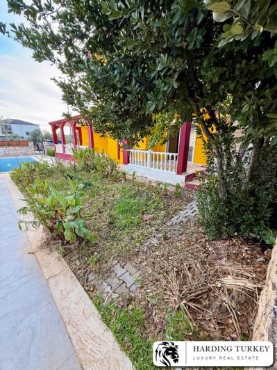 Image No.10-3 Bed Semi-Detached for sale