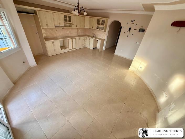 Image No.22-3 Bed Semi-Detached for sale