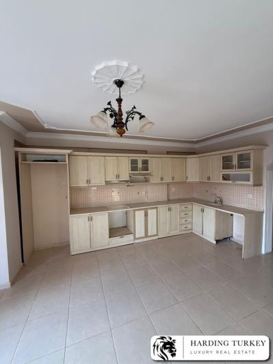 Image No.23-3 Bed Semi-Detached for sale