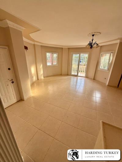 Image No.26-3 Bed Semi-Detached for sale