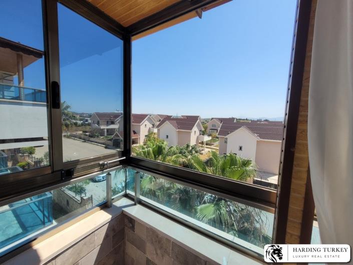 Image No.12-4 Bed Duplex for sale