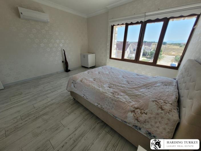 Image No.29-4 Bed Duplex for sale