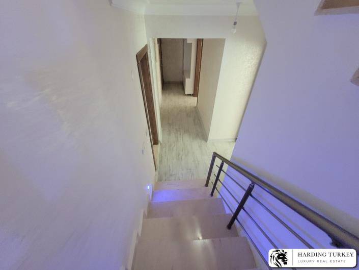 Image No.33-4 Bed Duplex for sale