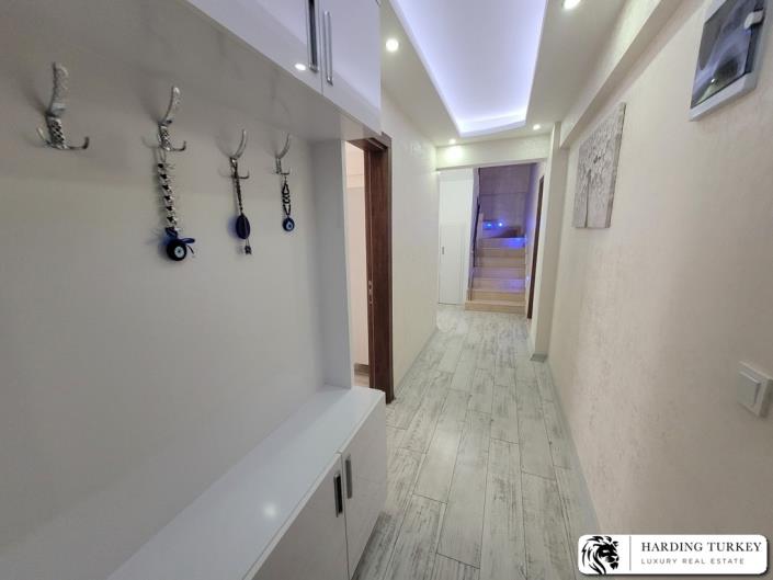 Image No.35-4 Bed Duplex for sale