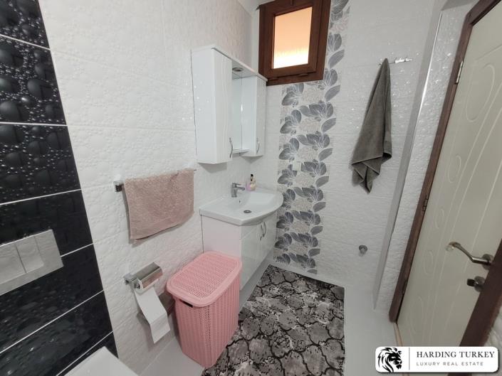 Image No.38-4 Bed Duplex for sale