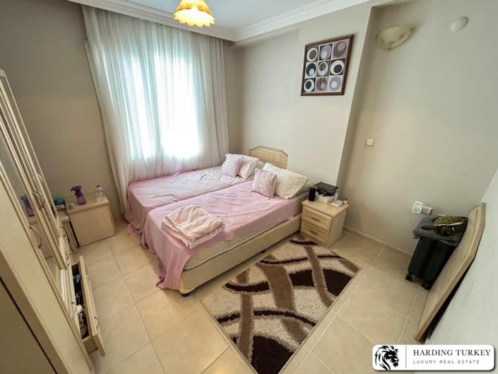 Image No.27-4 Bed Semi-Detached for sale