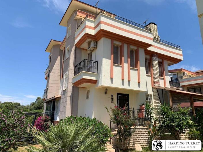 Image No.5-5 Bed Semi-Detached for sale