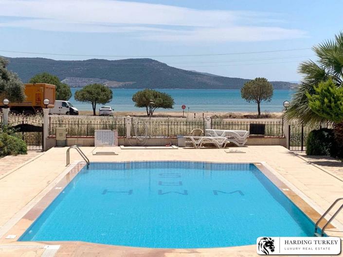 Image No.3-5 Bed Semi-Detached for sale