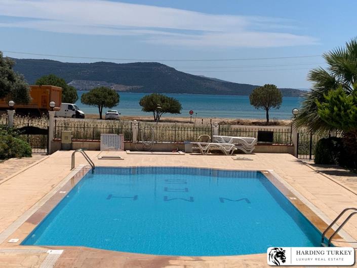 Image No.9-5 Bed Semi-Detached for sale