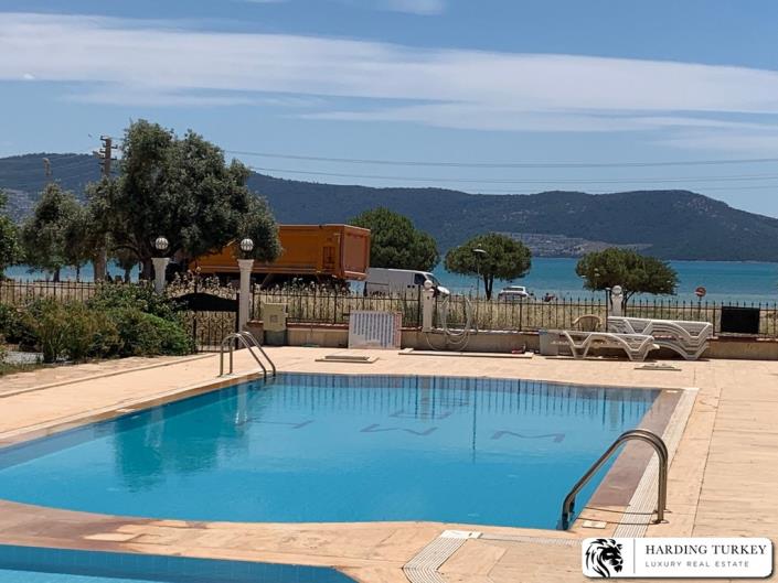 Image No.10-5 Bed Semi-Detached for sale