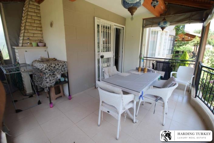 Image No.26-5 Bed Semi-Detached for sale